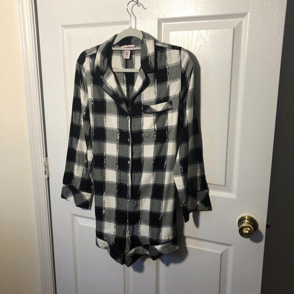 Victoria's Secret Overall black and white plaid overall shorts, M